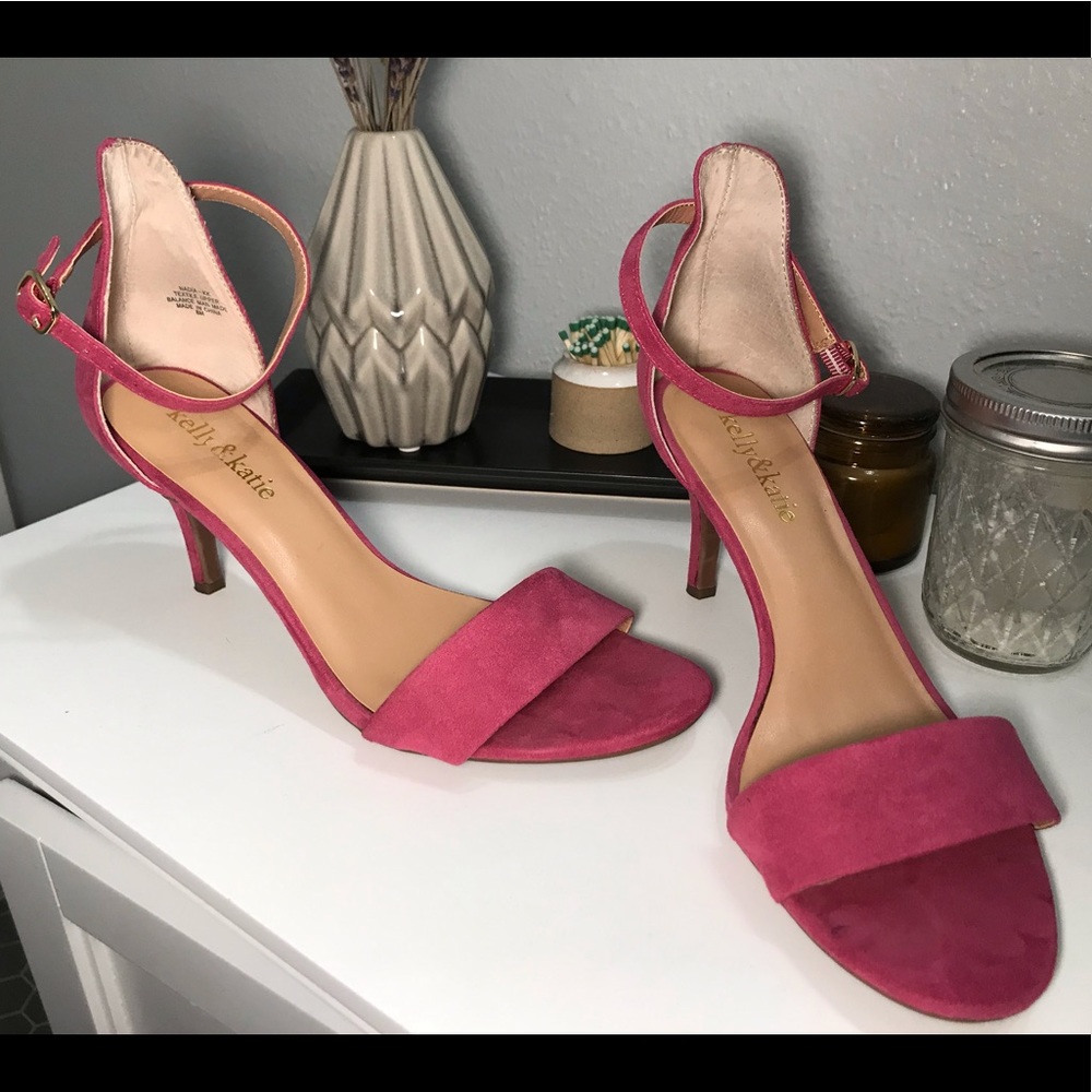 Kelly & Katie pink heels